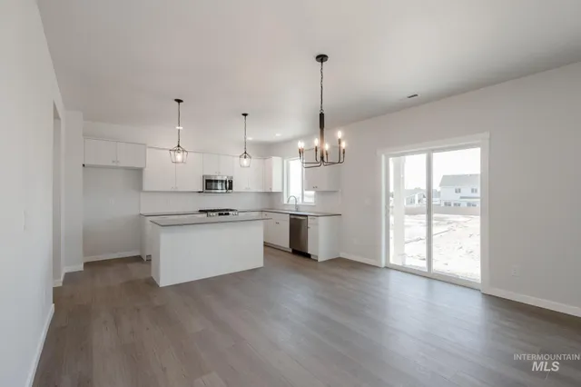 $634,990 | 6447 South Sunfish Way, Boise, ID 83709