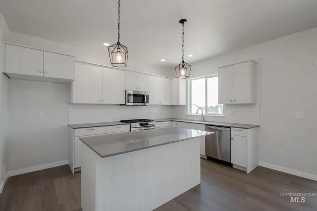 $634,990 | 6447 South Sunfish Way, Boise, ID 83709