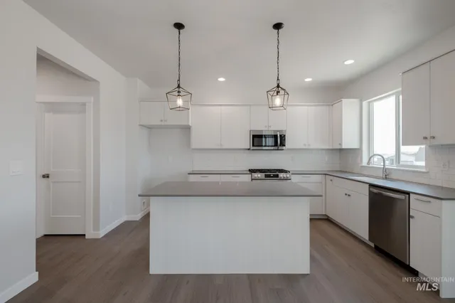 $634,990 | 6447 South Sunfish Way, Boise, ID 83709