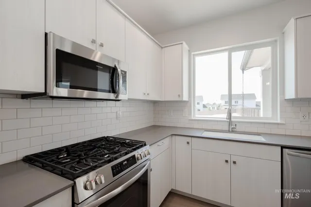 $634,990 | 6447 South Sunfish Way, Boise, ID 83709