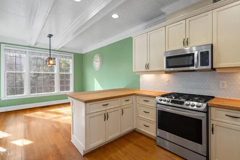 $609,990 | 2300 Forestbluff Drive, Fuquay-Varina, NC 27526