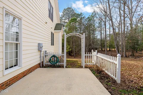 $609,990 | 2300 Forestbluff Drive, Fuquay-Varina, NC 27526