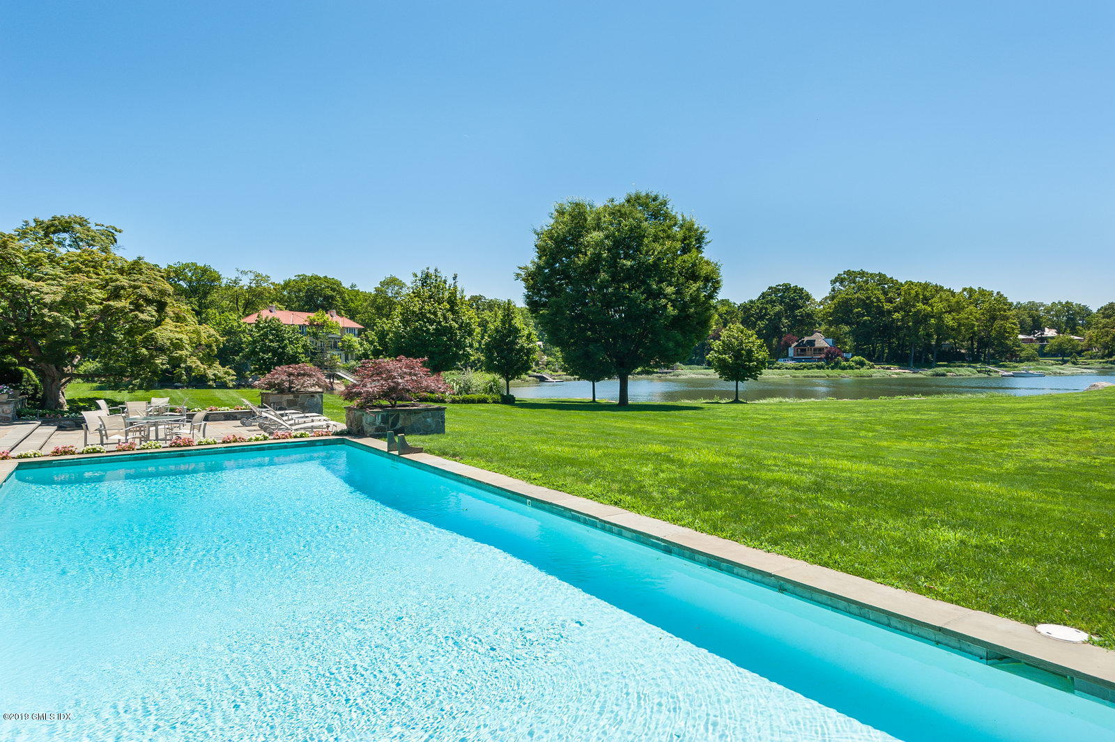 18 Chimney Corner Lane Greenwich, CT 06830 - Photo 19 of 33 Pool Area