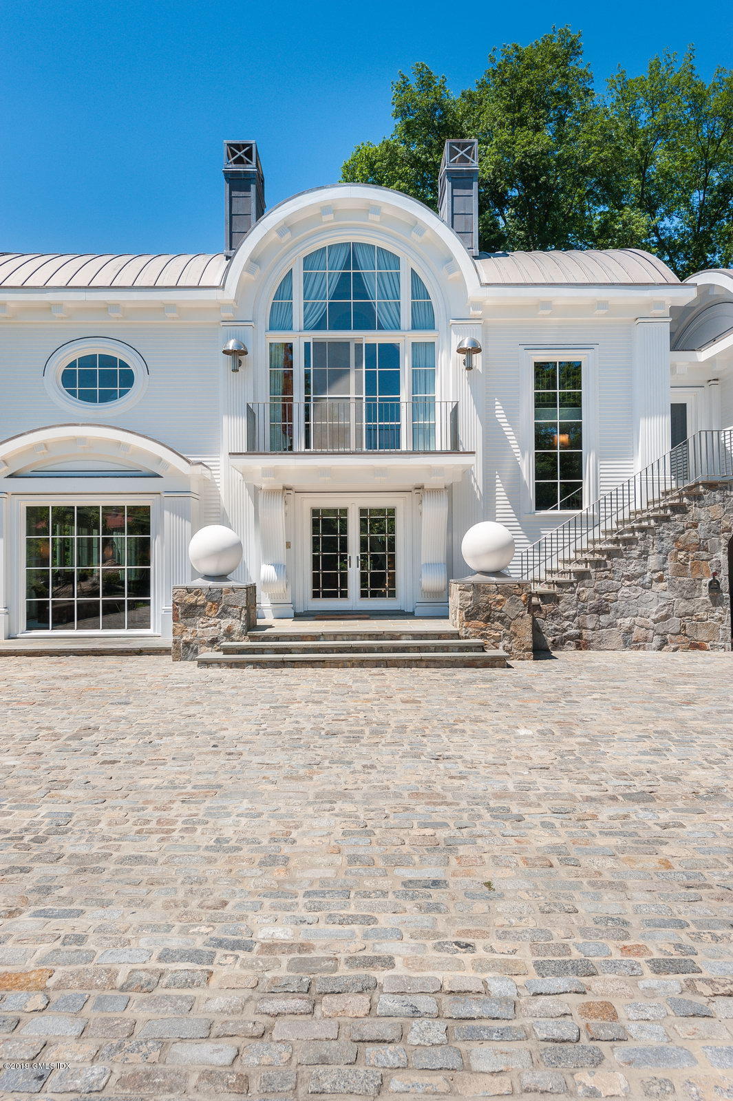 18 Chimney Corner Lane Greenwich, CT 06830 - Photo 33 of 33 Arched Details