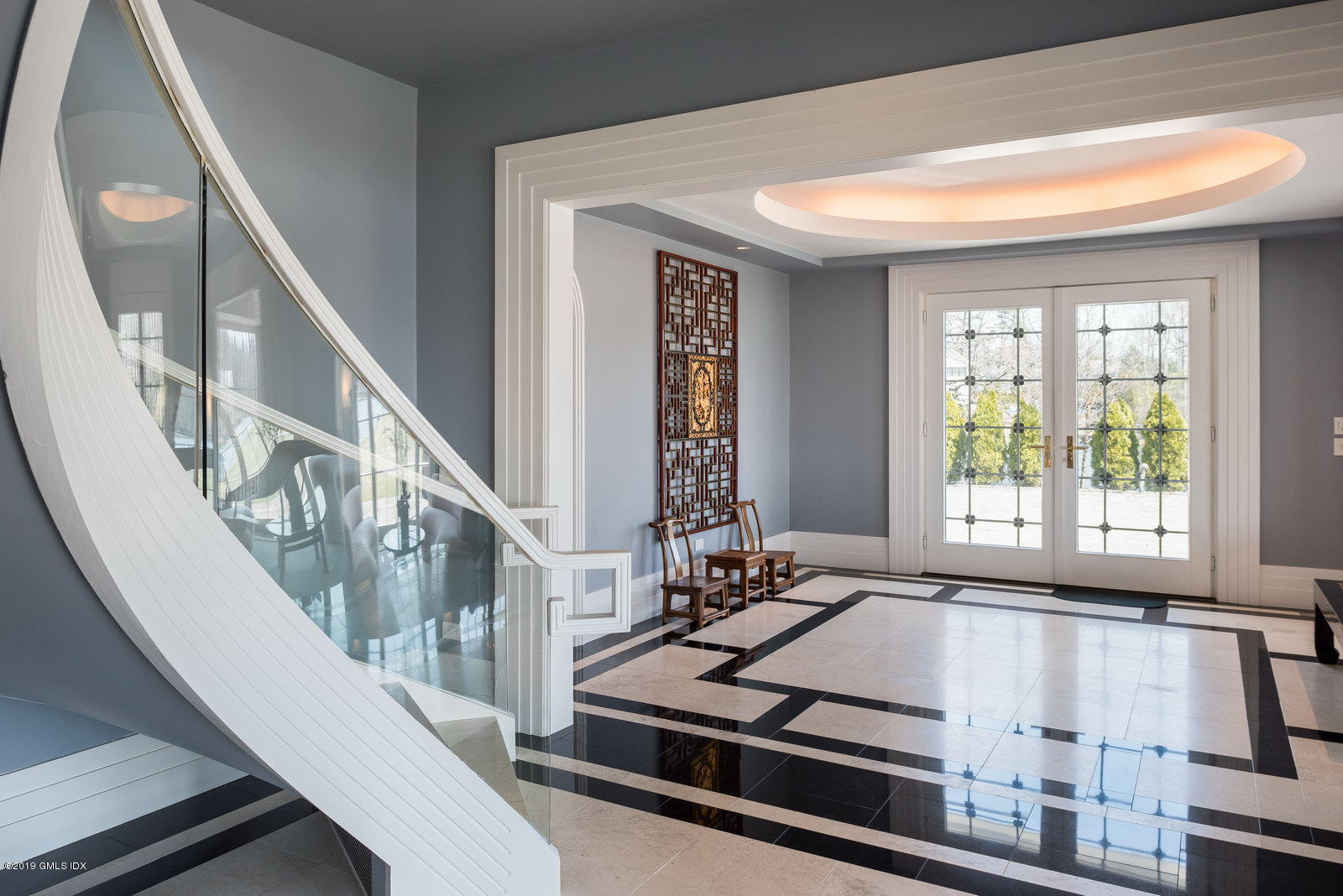 18 Chimney Corner Lane Greenwich, CT 06830 - Photo 7 of 33 Grand Foyer