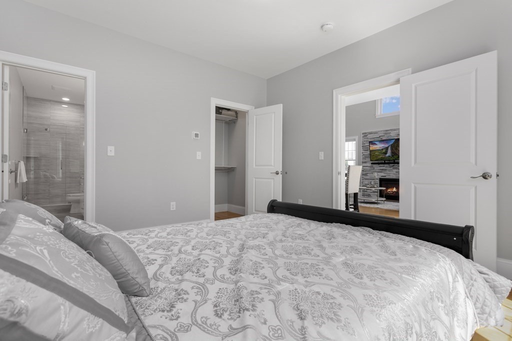 9 Winning Farm Road, Unit 9 Woburn, MA 01801 - Photo 6 of 29