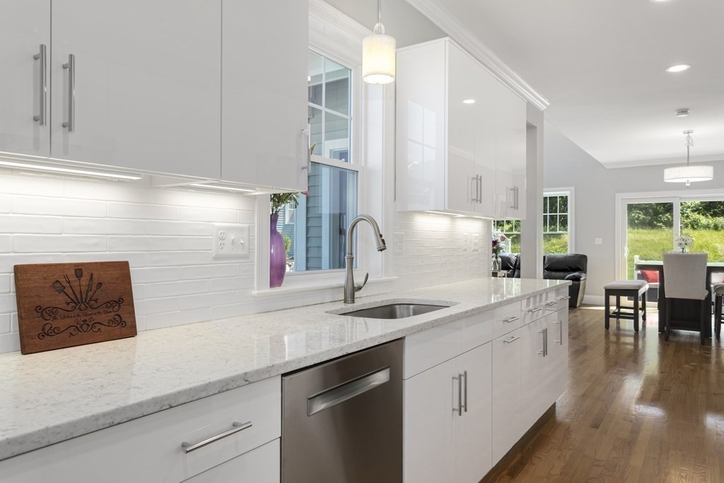 9 Winning Farm Road, Unit 9 Woburn, MA 01801 - Photo 8 of 29