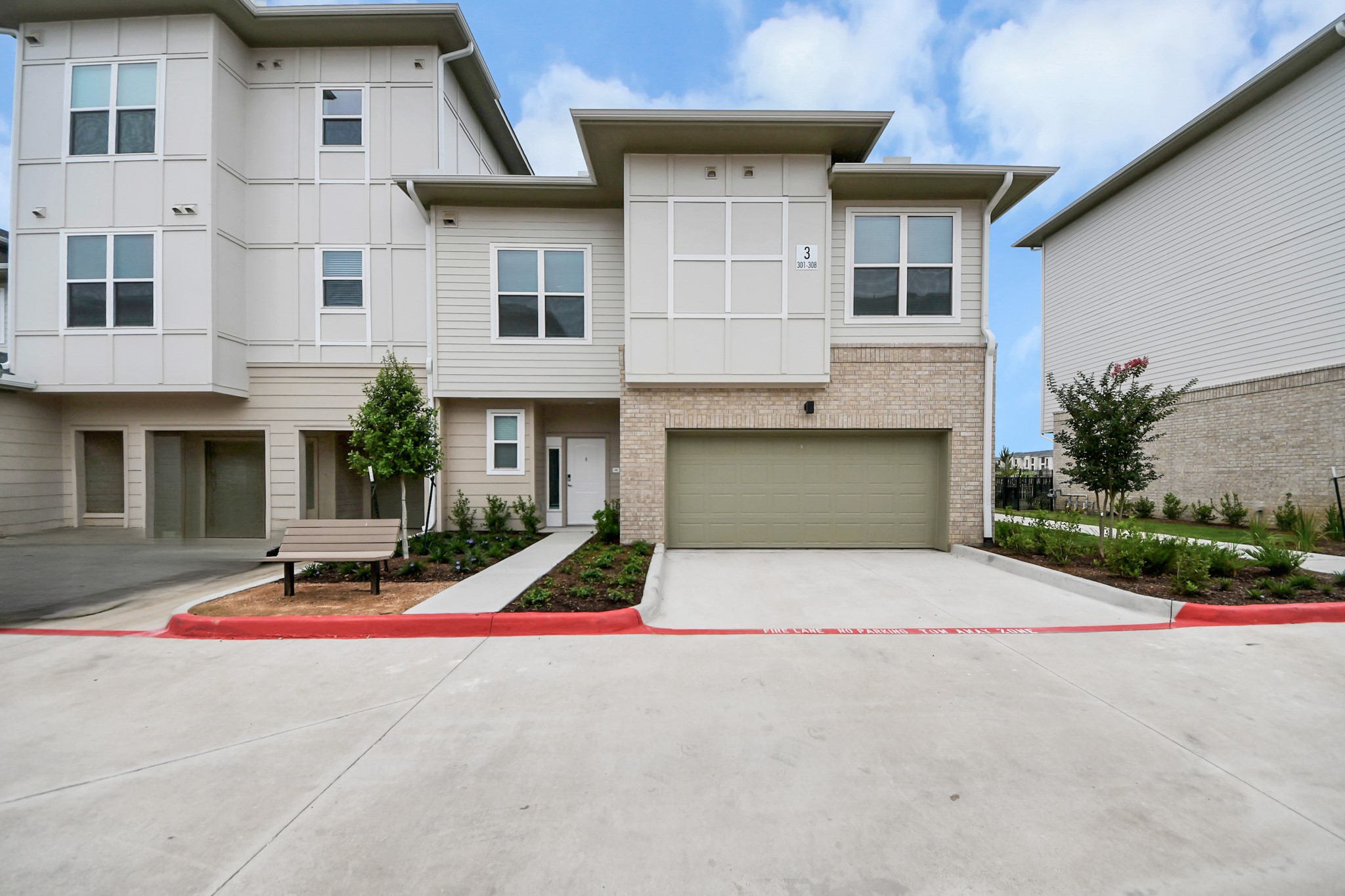 2002 Spring Stuebner Road, Unit 108 Spring, TX 77389 - Photo 4 of 47