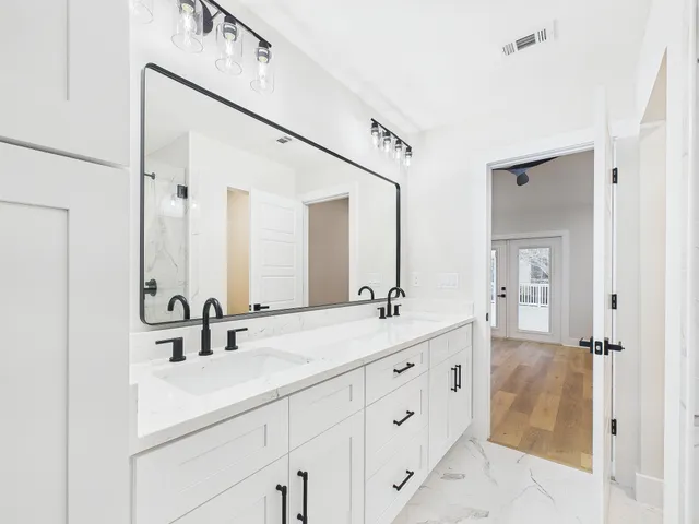 $624,900 | 211 Dominica Circle East, Niceville, FL 32578