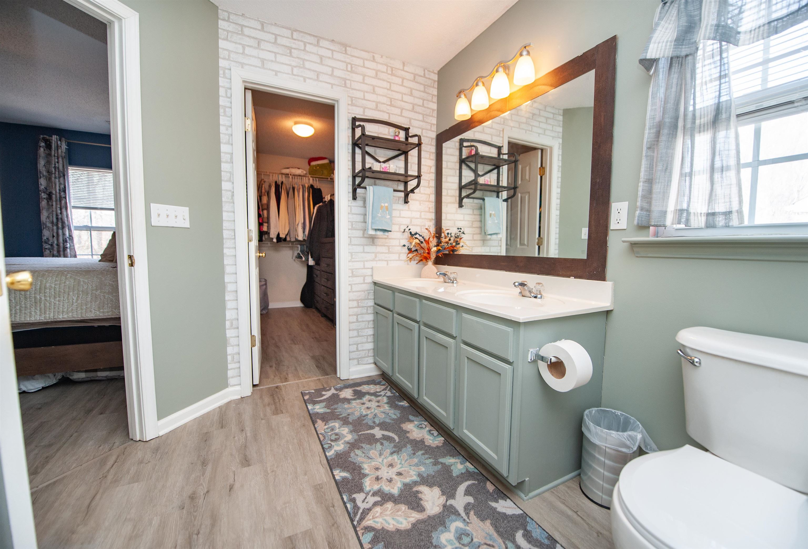 220 Garfield Lane Simpsonville, SC 29681 - Photo 16 of 35