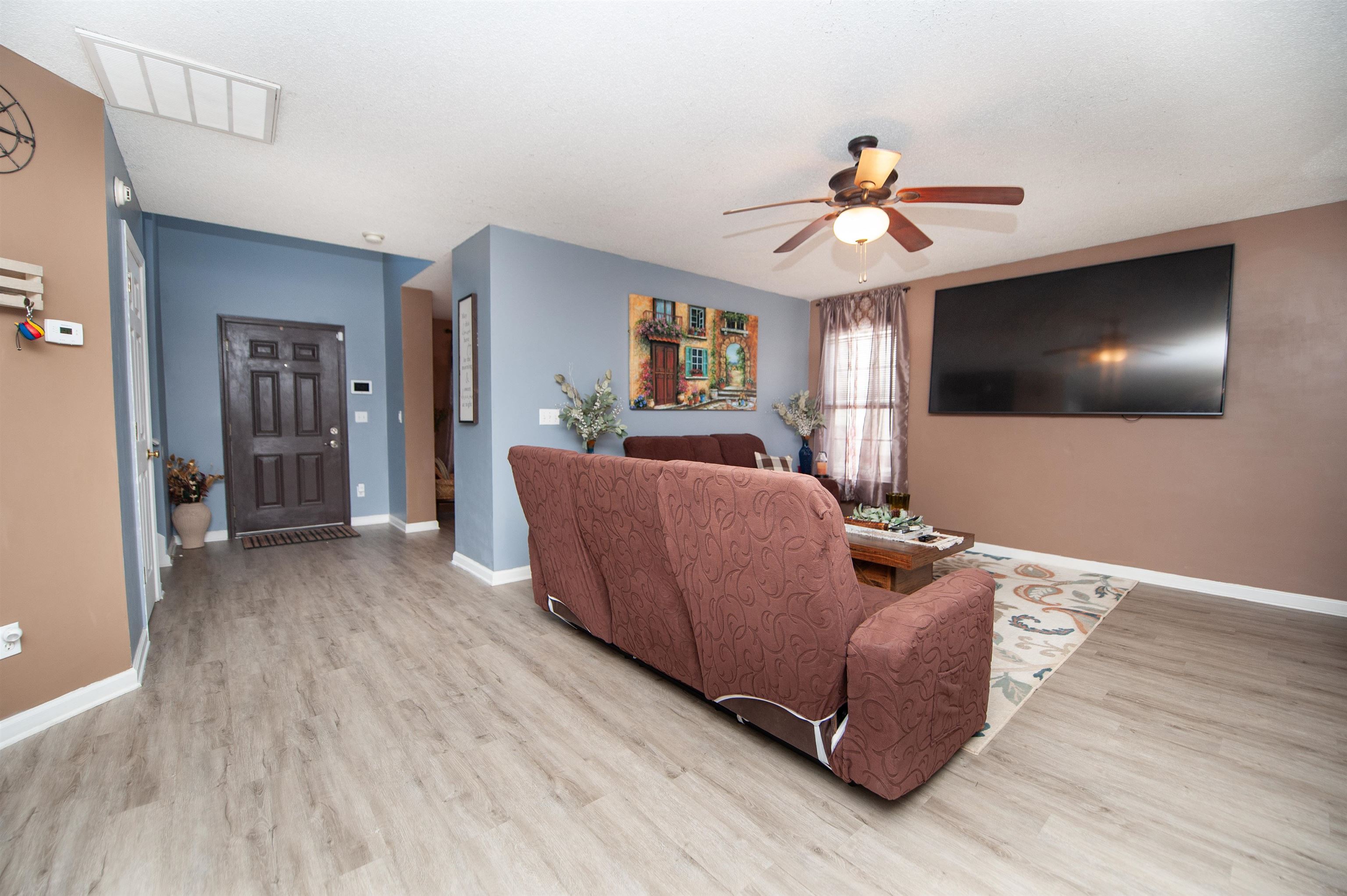 220 Garfield Lane Simpsonville, SC 29681 - Photo 6 of 35