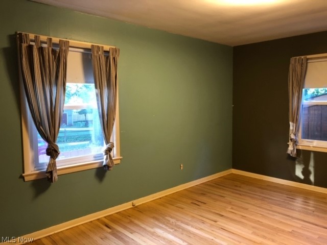 1324 Ford Road Lyndhurst, OH 44124 - Photo 5 of 33