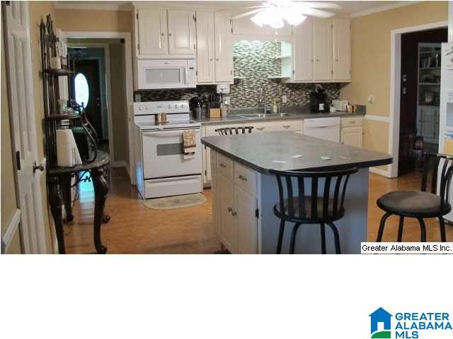 1831 Pleasant Ridge Drive Sylacauga, AL 35150 - Photo 3 of 20 Gallery Image 3