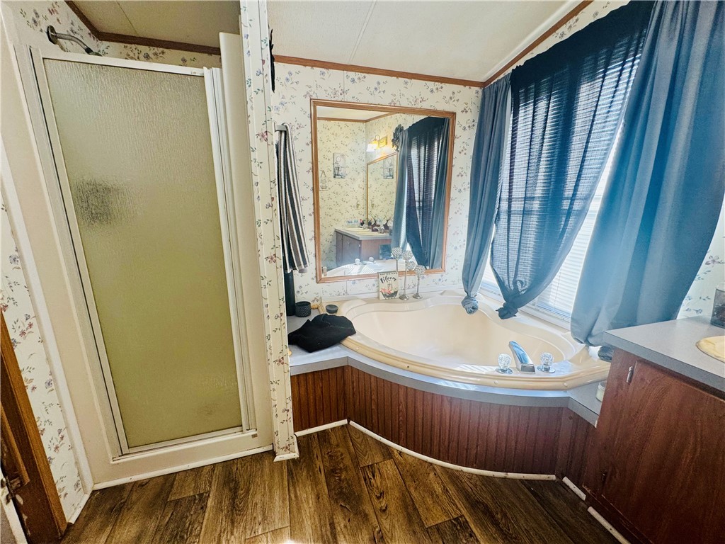 141 Dutchman Road Abbeville, SC 29620 - Photo 12 of 21 PRIMARY BATHROOM