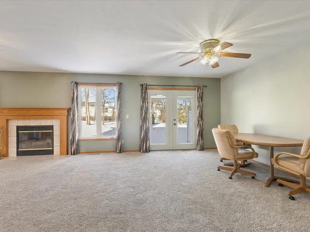 $239,900 | 687 Beulah Court, Rockton, IL 61072