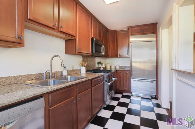 $215,000 | 2629 Edward Avenue, Unit 2629, Baton Rouge, LA 70808