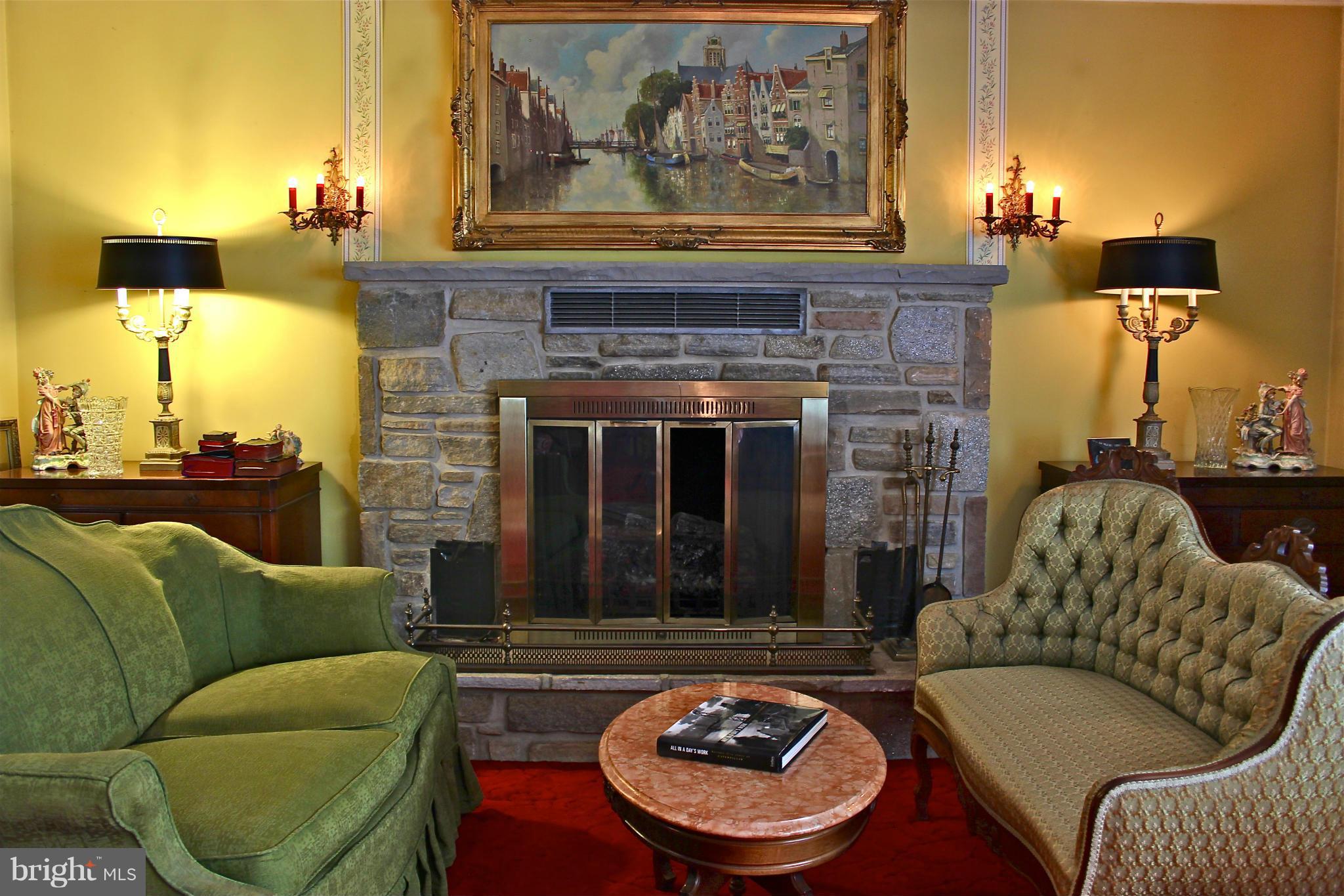 9210 Nottingwood Road Baltimore, MD 21237 - Photo 11 of 30 Living Room