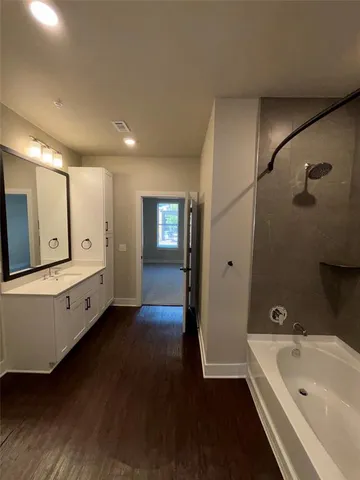 $2,350 | 111 Town Place, Unit 232, Fairview, TX 75069