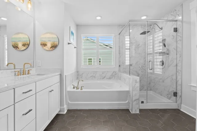 $890,000 | 122 Tidewater Way, Wando, SC 29492