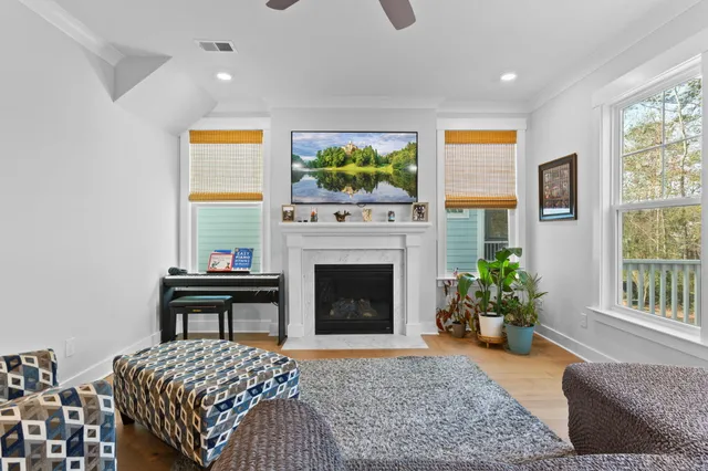 $890,000 | 122 Tidewater Way, Wando, SC 29492