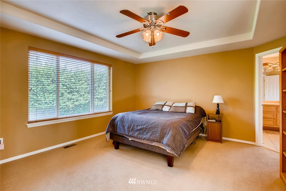 2833 191st Place Southeast Bothell, WA 98012 - Photo 14 of 24