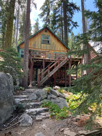 $550,000 | 15621 Conifer Drive, Truckee, CA 96161