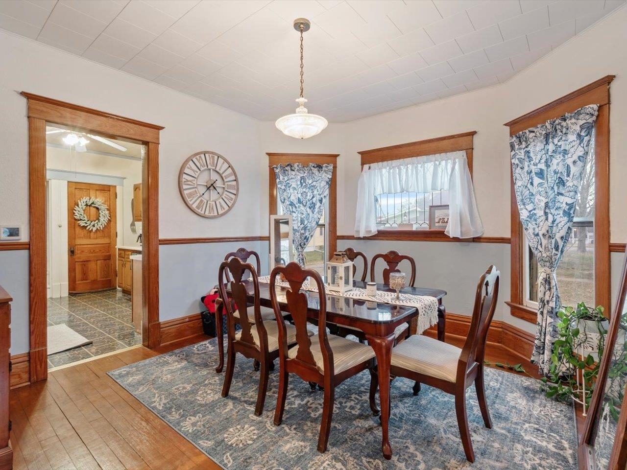 517 12th Street Dewitt, IA 52742 - Photo 13 of 40 a view of a dining room with furniture window and wooden floor