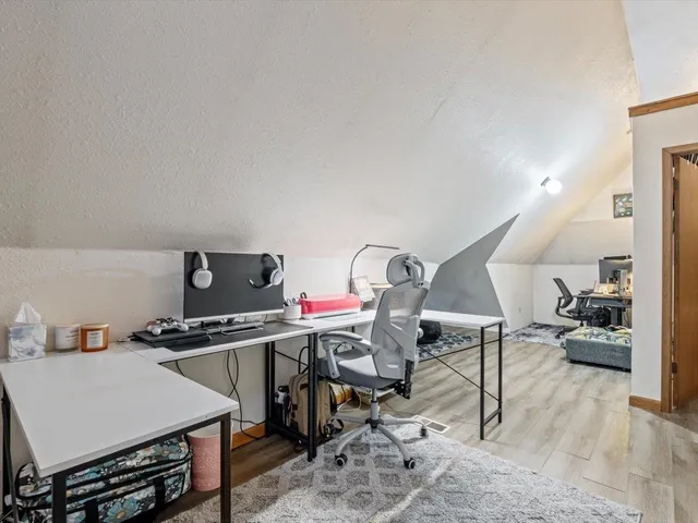 $187,500 | 517 12th Street, Dewitt, IA 52742