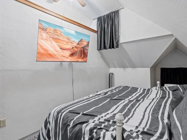 $187,500 | 517 12th Street, Dewitt, IA 52742