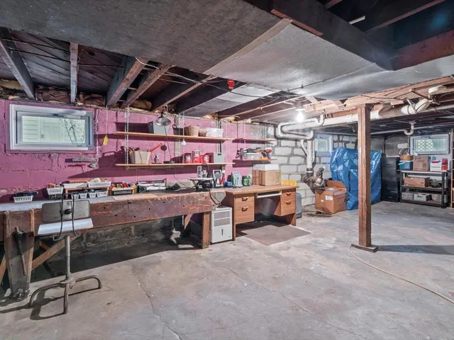 $187,500 | 517 12th Street, Dewitt, IA 52742