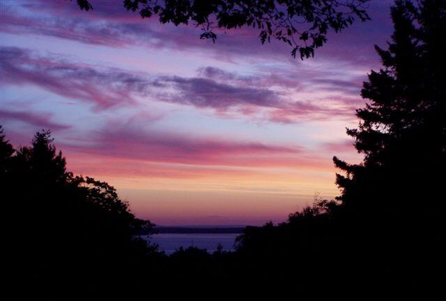 154 Chestnut Street Camden, ME 04843 - Photo 4 of 48 Sunrise