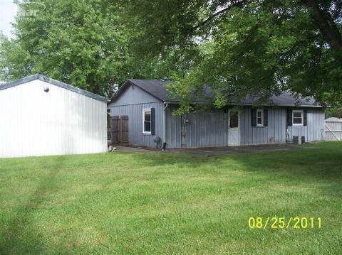 6219 Porter Road Grand Blanc, MI 48439 - Photo 3 of 11 20125116-2.JPG