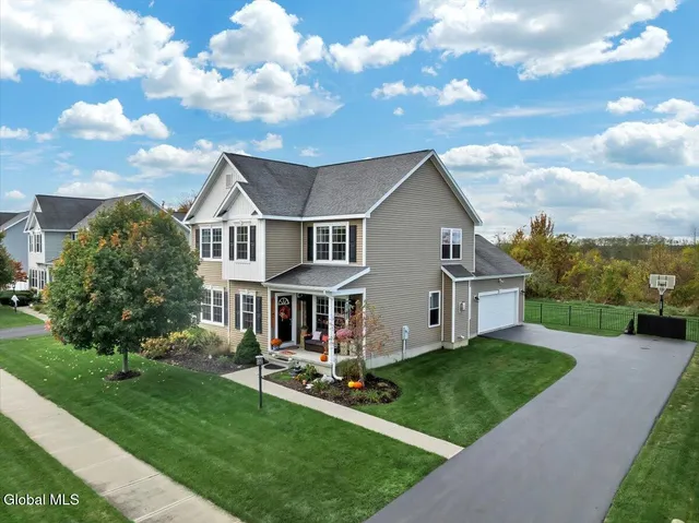 $737,500 | 13 Coronado Way, Malta, NY 12020