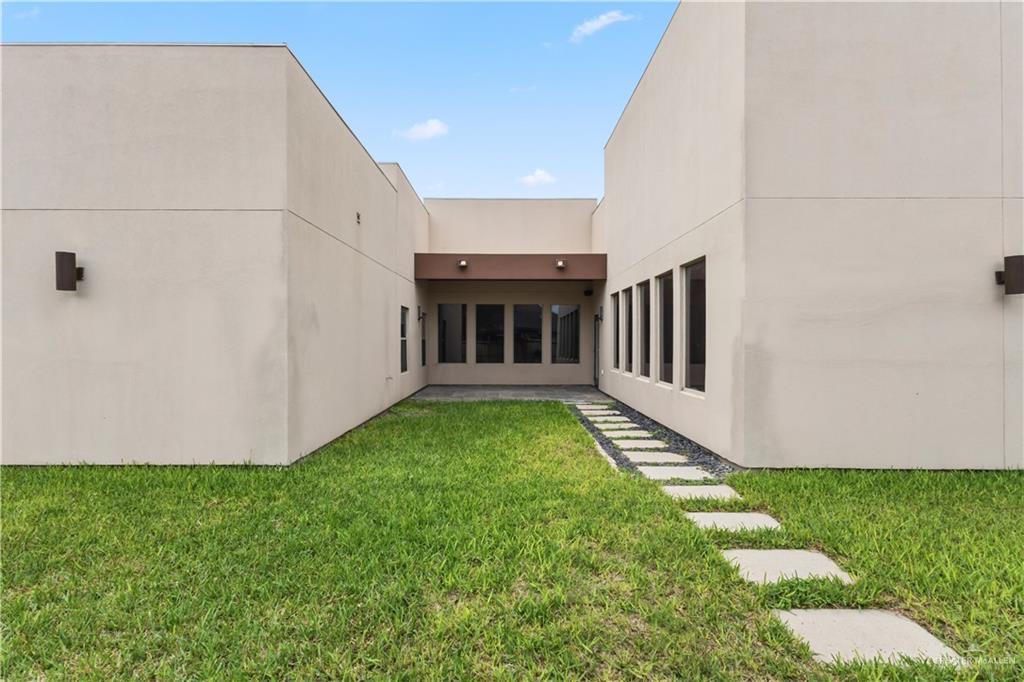 1342 Patsy Cline Drive Edinburg, TX 78541 - Photo 17 of 18 a view of outdoor space with deck and yard