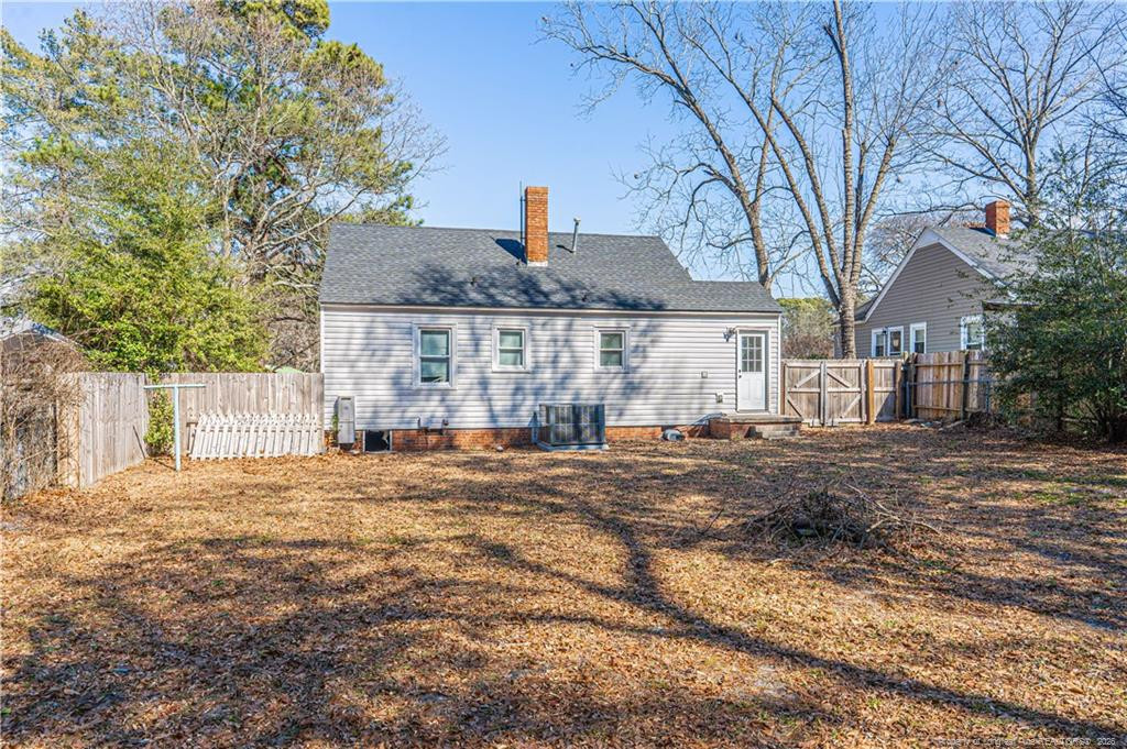 1011 Anarine Road Fayetteville, NC 28303 - Photo 17 of 21