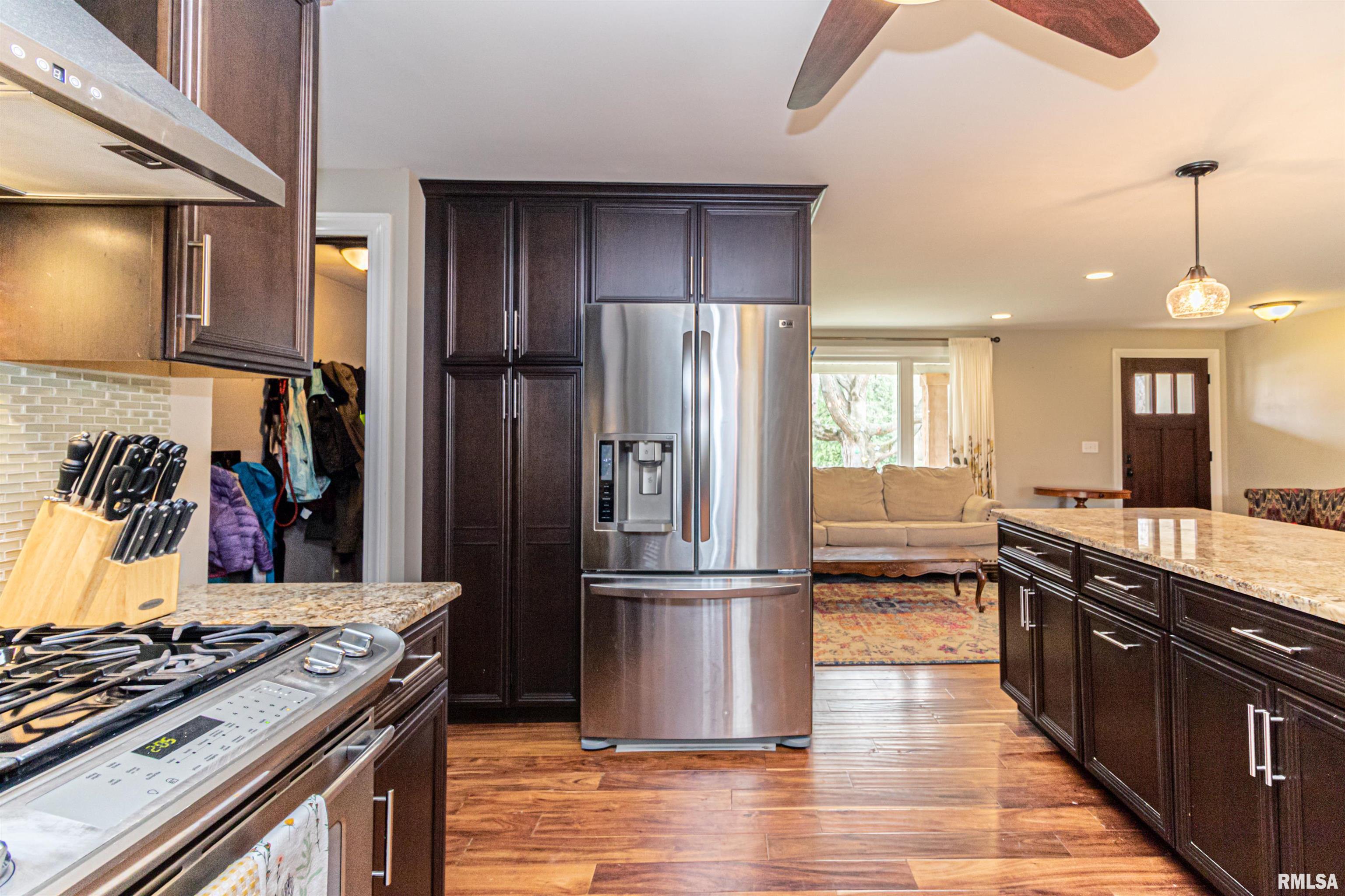 67 Hickory Ridge Drive Morton, IL 61550 - Photo 8 of 43 Gallery Image 8