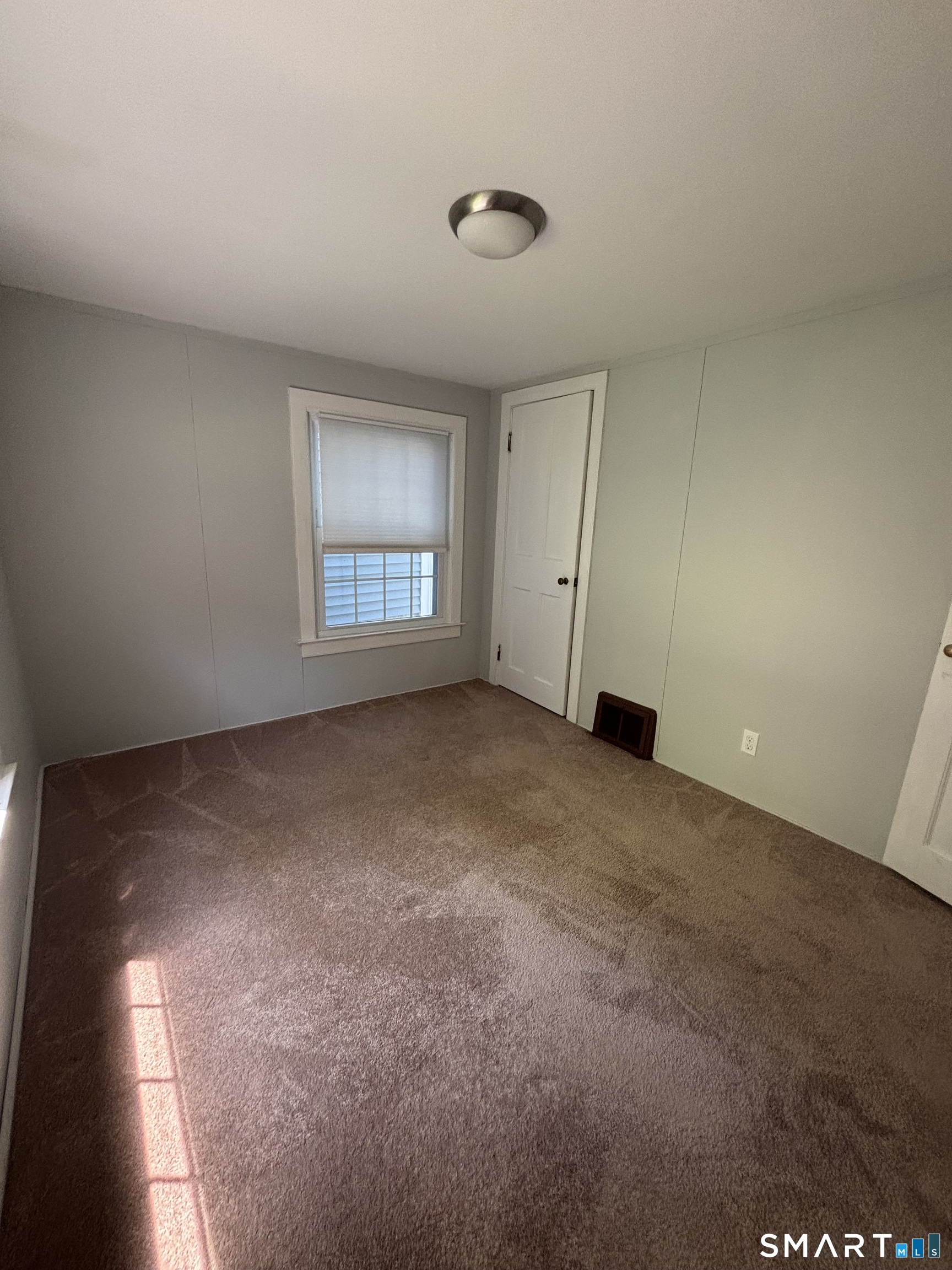 42 Nashville Road Bethel, CT 06801 - Photo 9 of 15
