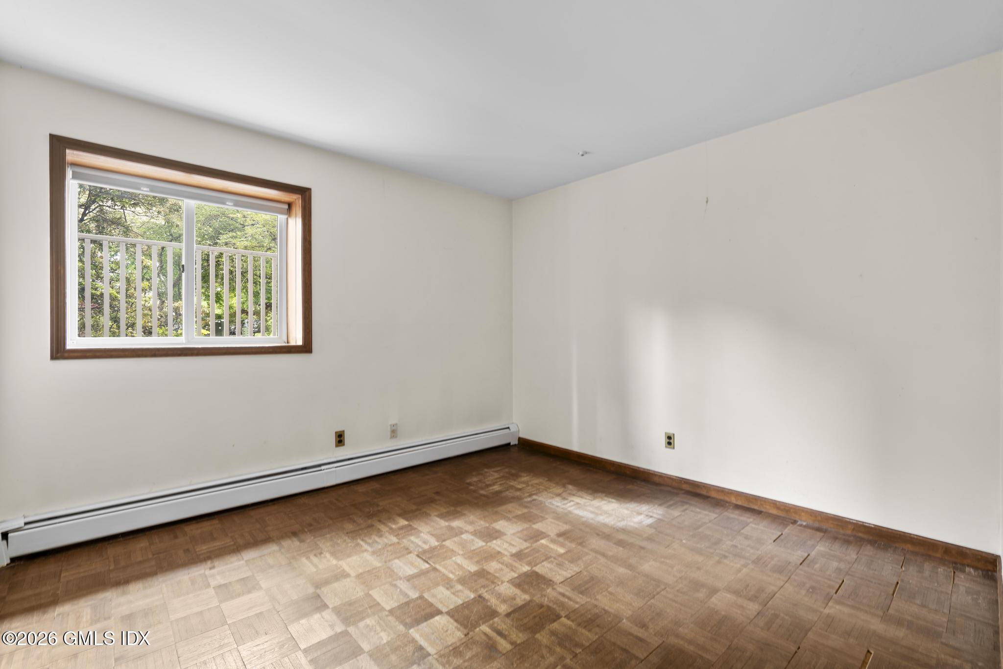 61 Angus Road North, Unit NORTH Greenwich, CT 06831 - Photo 17 of 25 Bedroom 6