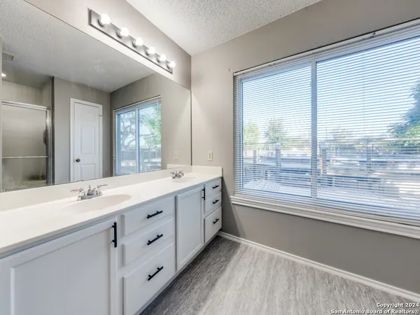 $330,000 | 12127 Branding Point, Helotes, TX 78023