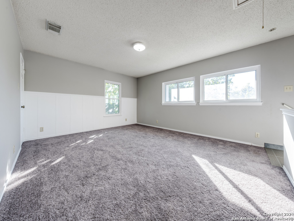 12127 Branding Point Helotes, TX 78023 - Photo 15 of 20