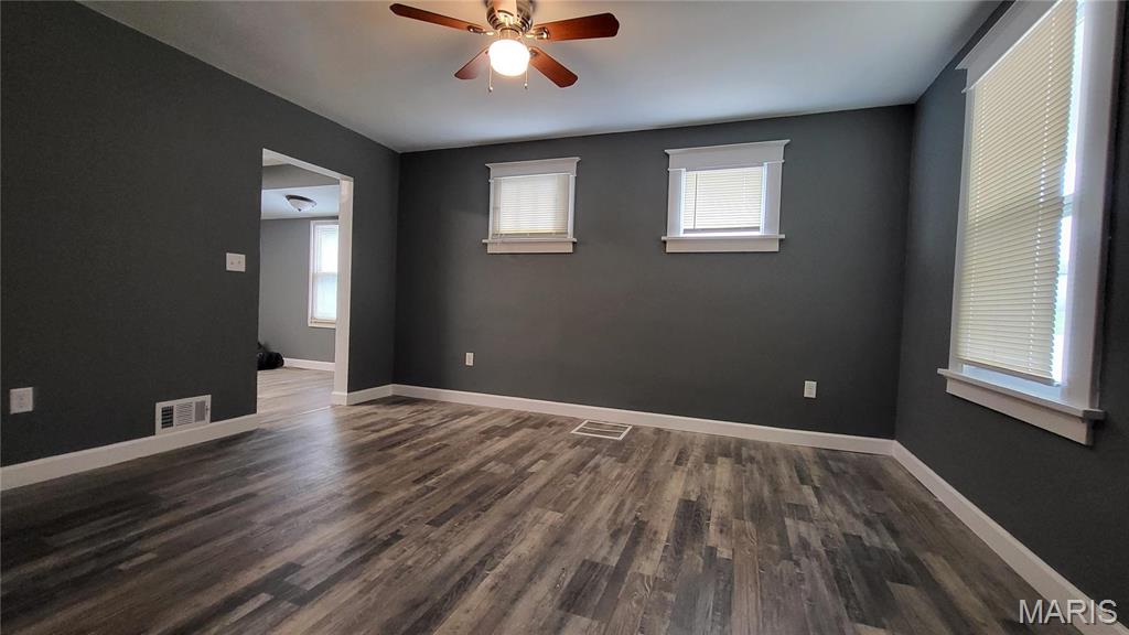 3818 North Hanley Road St. Louis, MO 63121 - Photo 3 of 12