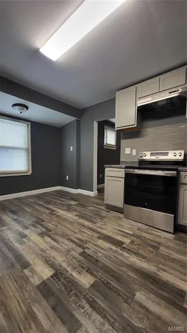 $88,900 | 3818 North Hanley Road, St. Louis, MO 63121