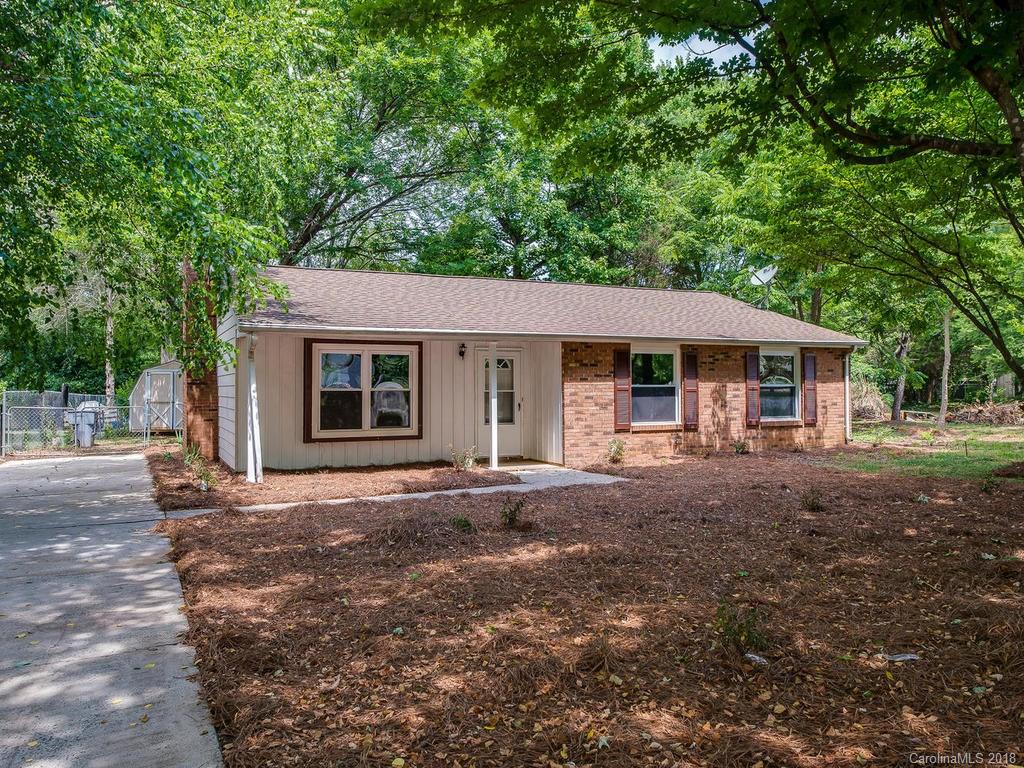 12119 Mapleton Road Charlotte, NC 28273 - Photo 1 of 17