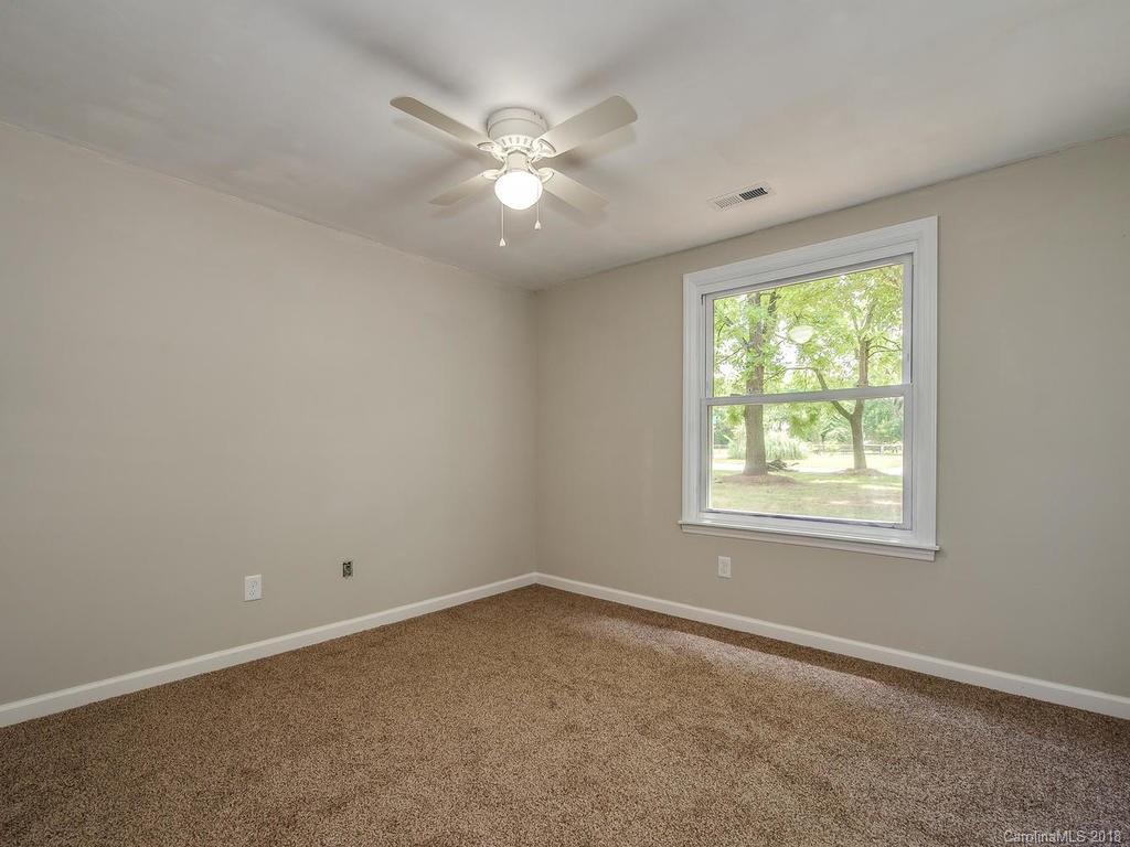 12119 Mapleton Road Charlotte, NC 28273 - Photo 12 of 17