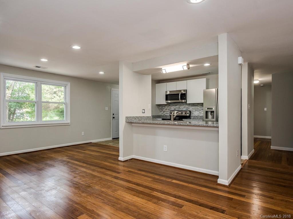 12119 Mapleton Road Charlotte, NC 28273 - Photo 5 of 17