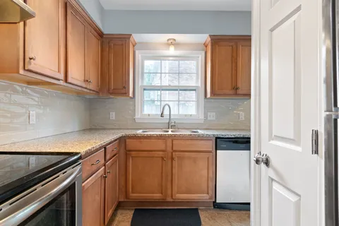 $289,999 | 506 Hickory Villa Drive, Nashville, TN 37211