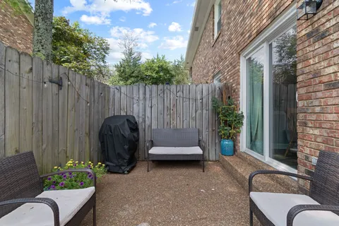 $289,999 | 506 Hickory Villa Drive, Nashville, TN 37211