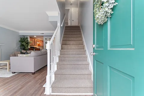 $289,999 | 506 Hickory Villa Drive, Nashville, TN 37211