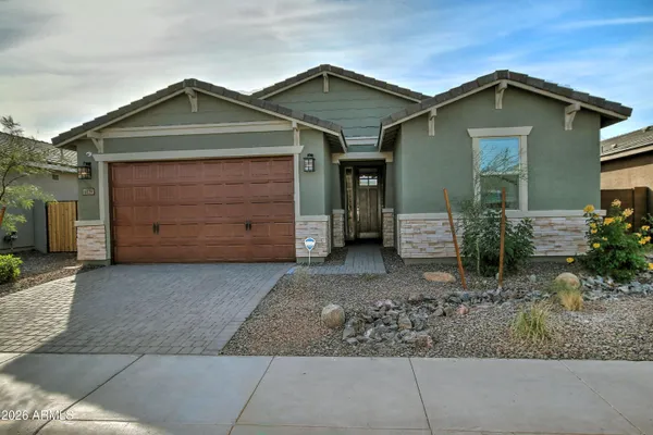 $2,850 | 6839 West Samantha Way, Laveen, AZ 85339