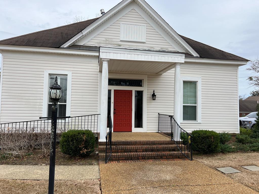 207 West Adams Street Dothan, AL 36303 - Photo 1 of 16
